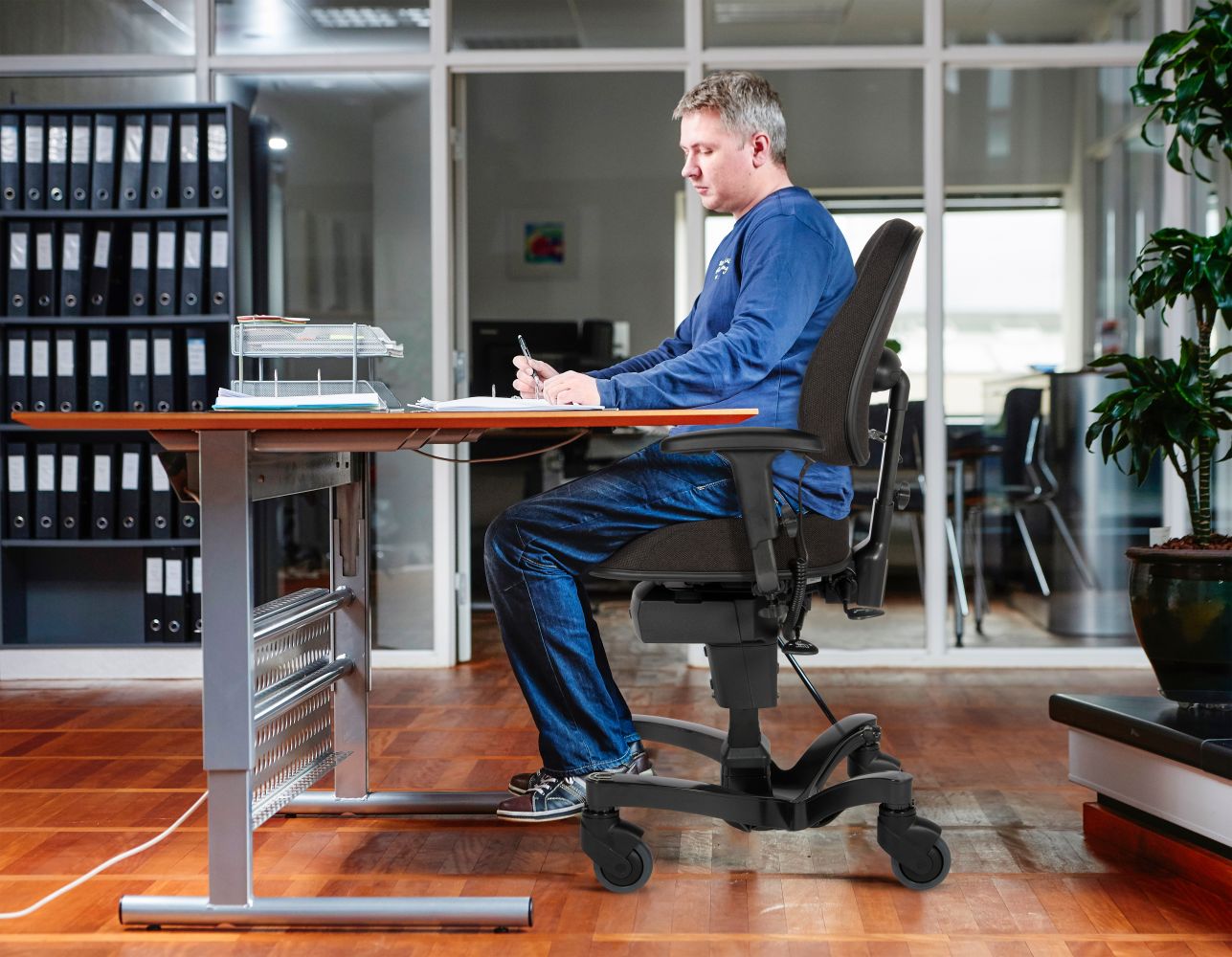 Mobilitätsstuhl Büro Vela Tango 700